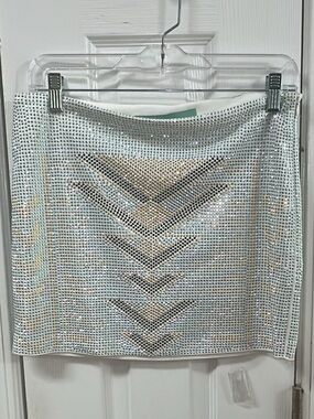 Haute hanger NWT Silver Sequined Chevron Mini Skirt (mix33)